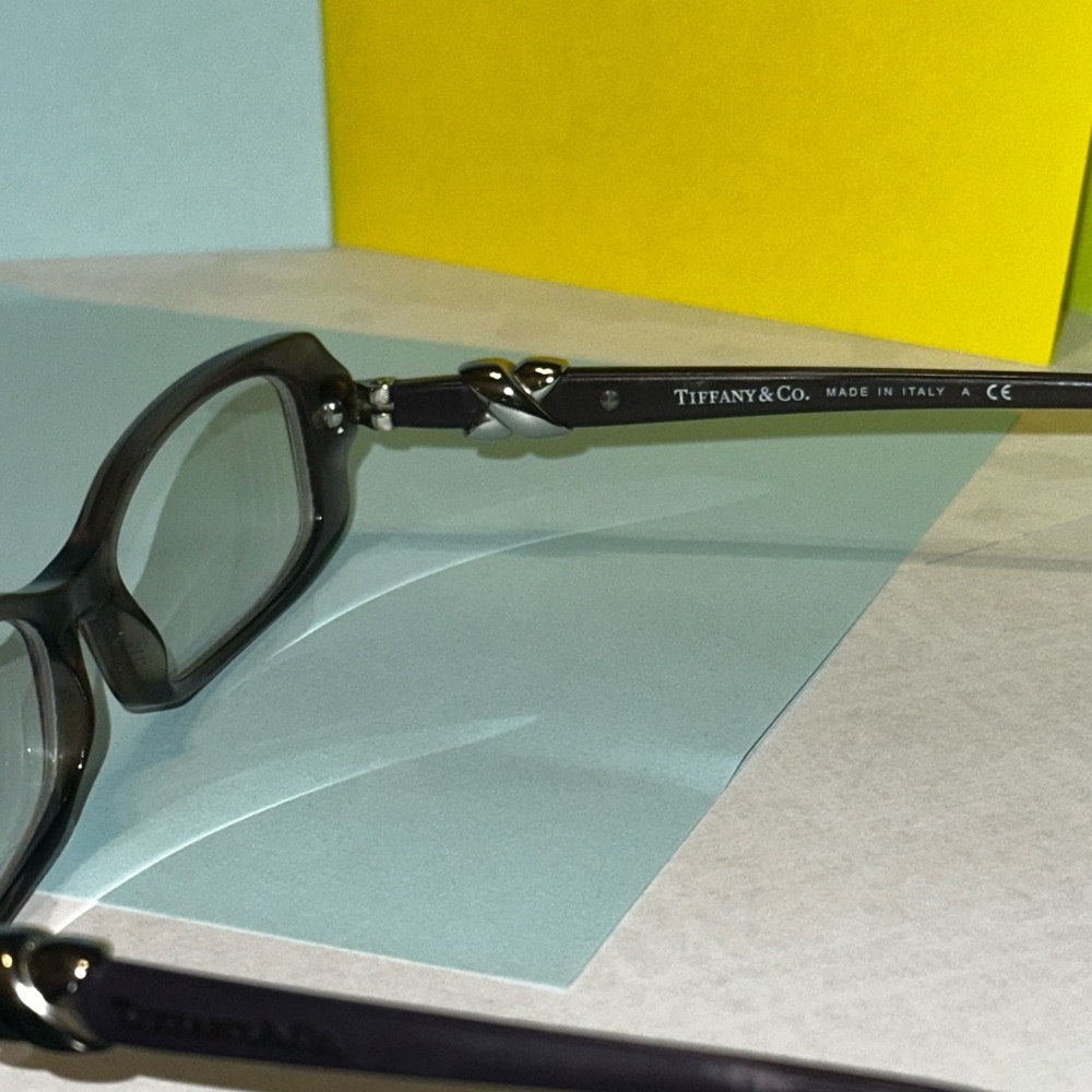 Tiffany & Co. Elegant Purple Translucent Eyeglasses Frames Italy